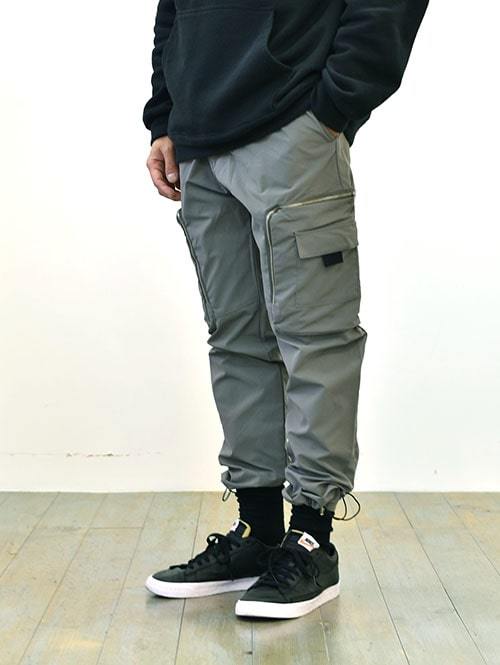 ZANEROBE（ゼインローブ海外モデル）JUMPA TECH PANT Dk Army を通販