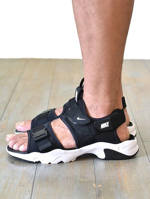 canyon sandal nike