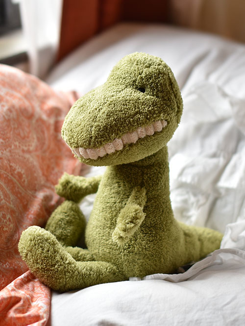 Jellycat Toothy T Rex ティーレックス 恐竜の縫いぐるみ TO3TR を通販 