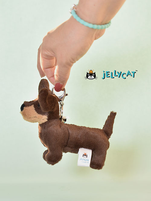 Jellycat Otto Sausage Dog Bag Charm ジェリーキャット オットソーセージドッグ チャーム 犬 犬の縫いぐるみ 犬のチャーム  ダックスフント キーホルダー を通販 | ETOFFE