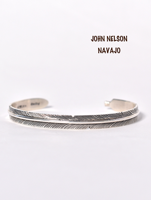 Navajo John Nelson Feather Silver Bangle を通販 | ETOFFE