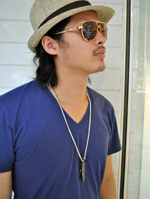 MONT LIVRE別注 フェザーペンダント