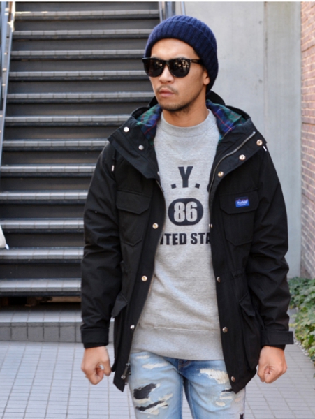 ETOFFE NYC Sweat