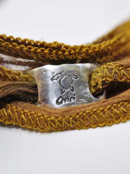 Ovili Fita ブレスレット