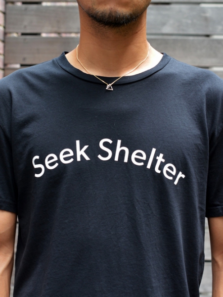 QP SEEK SHELTER TEE BLACK