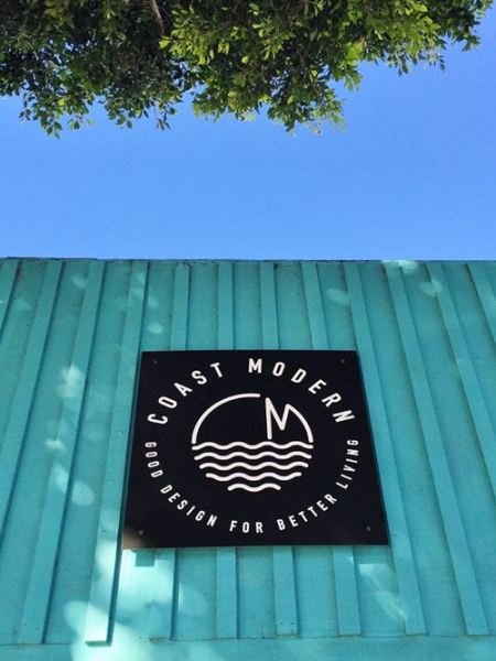 Coast Modern SURF SEAL Tee