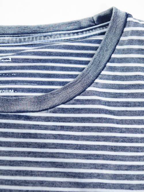 GLOBE  Indigo Wash Border Tee