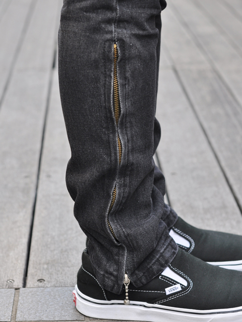 YASUYUKI ISHII BLACK ZIP PANTS