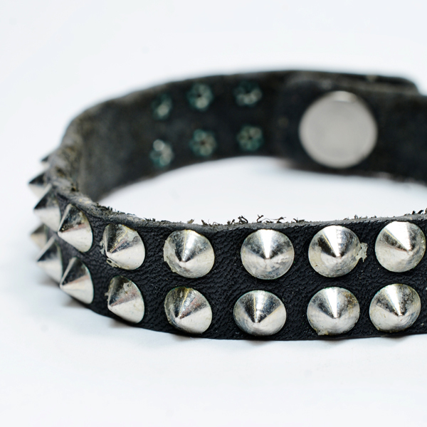 HTC ITALY STUDS BRACELET