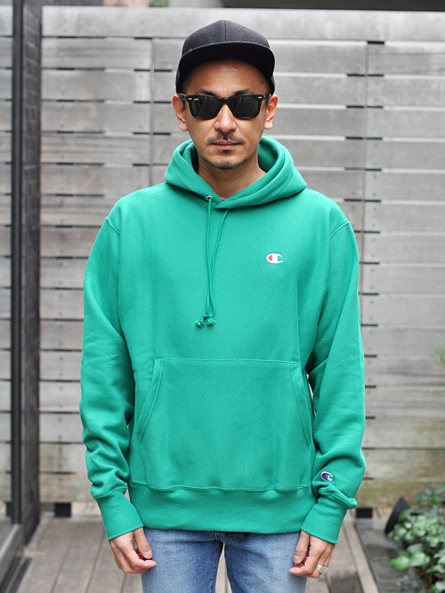 CHAMPION USA リバースウエーブプルオーバーパーカー