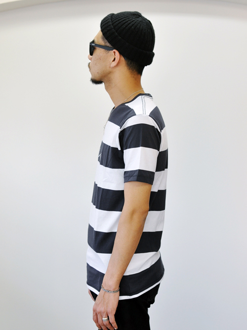 Barney Cools　Script Embo Tee Black Stripe