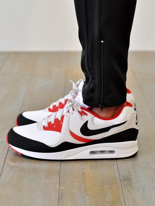 NIKE AIR MAX LIGHT 限定復刻 "White/University Red/Black"