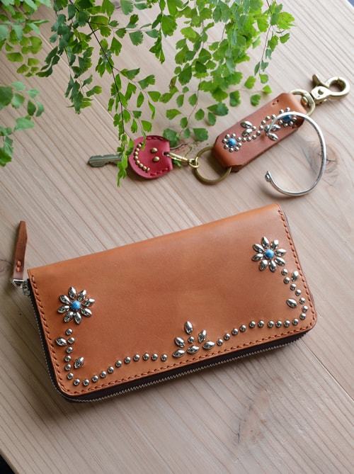 CROSSED ARROWS Studded LONG WALLET Light Brown TYPE 1