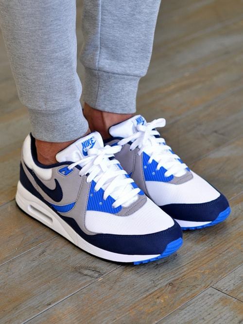 NIKE AIR MAX LIGHT 限定復刻 WHITE/OBSIDIAN-ATMOSPHERE GREY-REGAL BLUE-WHITE