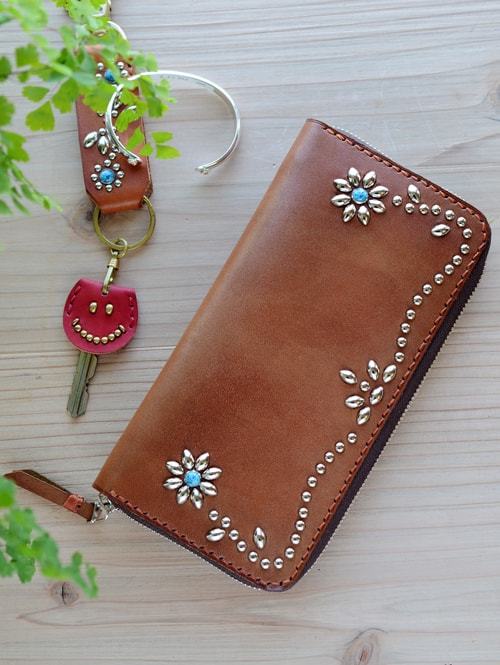 CROSSED ARROWS Studded LONG WALLET Light Brown TYPE 1 再入荷
