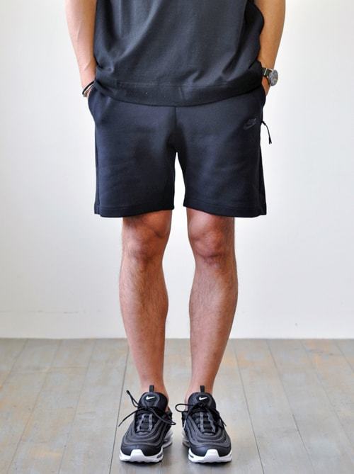 NIKE TECH PACK SHORTS BLACK