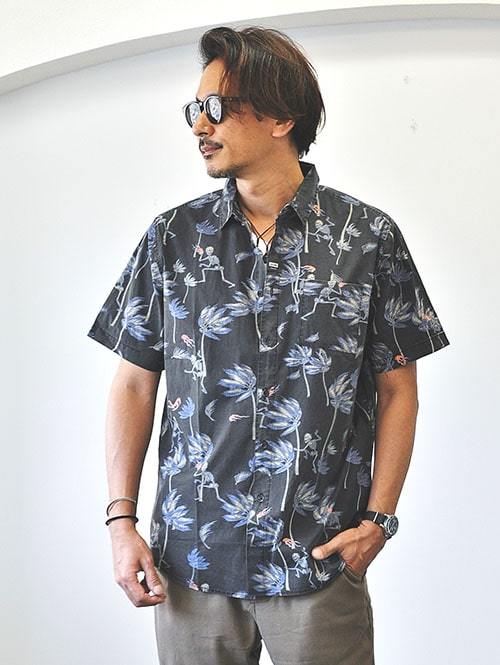 Globe Typhoon Shirt BLACK