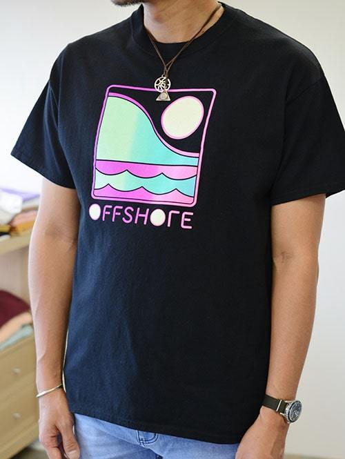 OFF SHORE Gradation Logo Tee BLACK