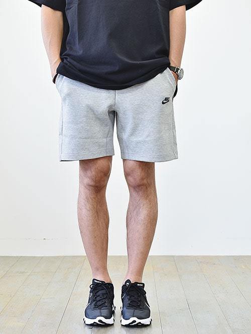 NIKE TECH PACK SHORTS GREY