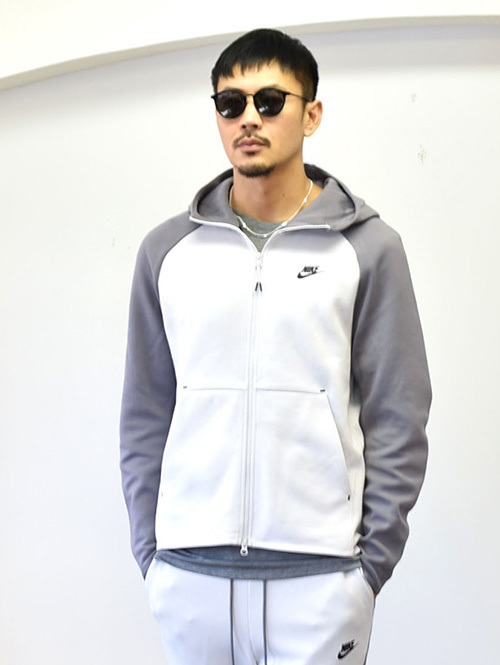 NIKE テックフリース ジップアップパーカー 限定カラー Natural/Grey