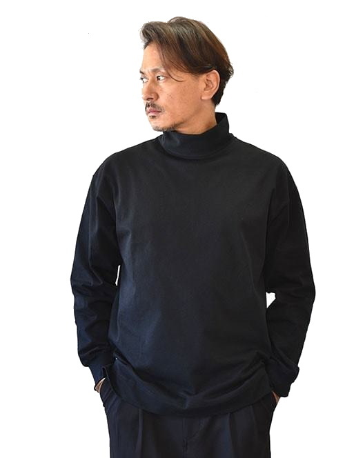 SERGEANT SALUTE HELM モックネックロングスリーブ BLACK