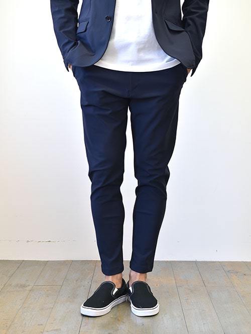 SERGEANT メリルハイテンションジョガーパンツ NAVY