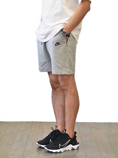 NIKE TECH PACK SHORTS GREY