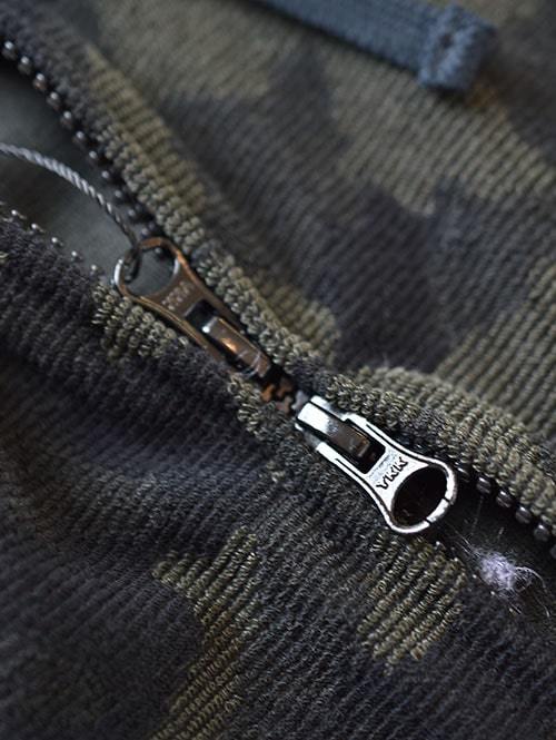 SERGENT SALUTE カモフラージュパイルジャガード ジップパーカー Black×Olive