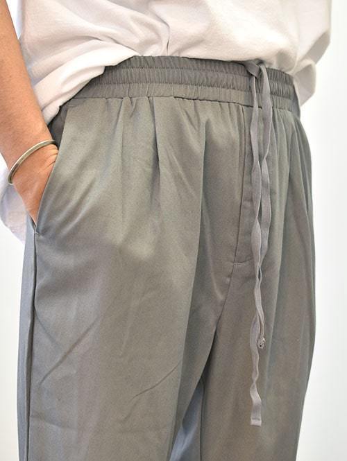 ONYRMRK OKP RELAX PANT　GREY　