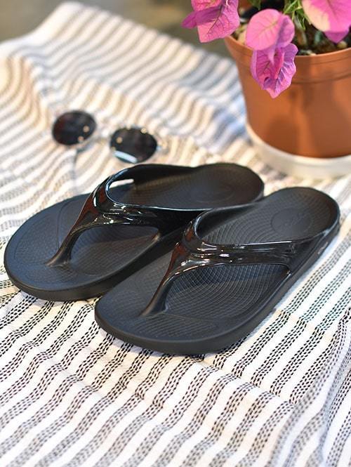 OOFOS リカバリーサンダル OOlala BLACK