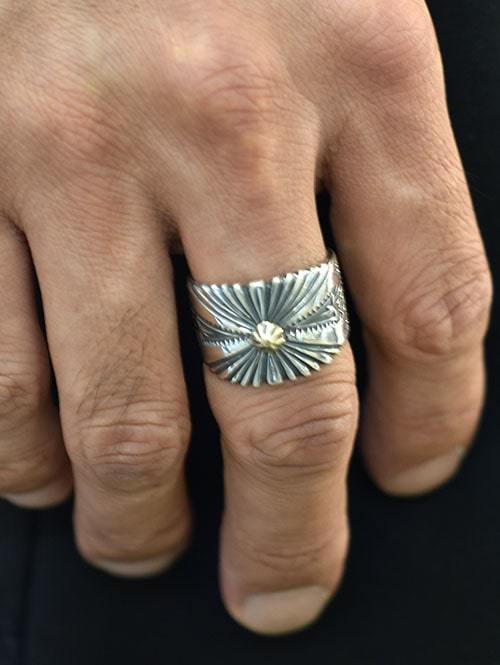 Sunset&Eagle Sunburst 10k Aporro Ring