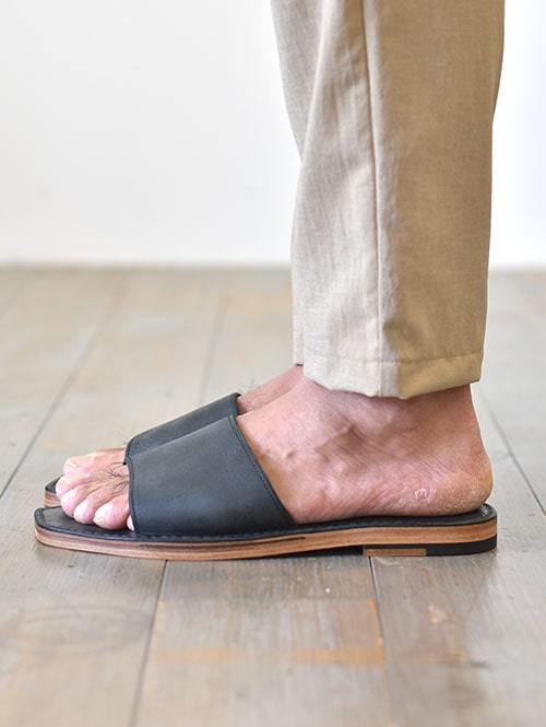 Brick FACTORY SANDAL