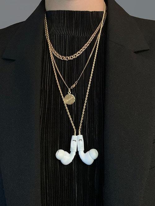 tapper airpod rope chain