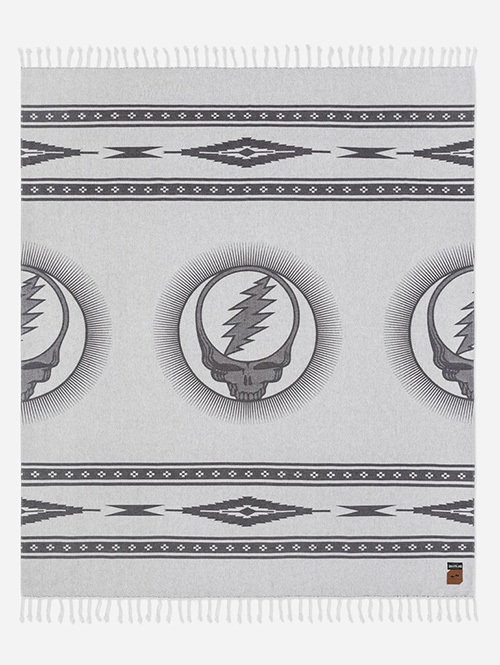 SLOWTIDE Fillmore Throw Blanket