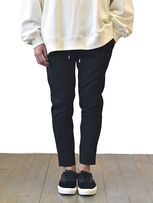 SERGENT NEW ダンボールニットジョガーパンツ Black