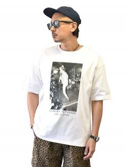 CAL O LINE × CHARLES PETERSON / Raji‘S Kurt Guitar Over Head S/S Tee