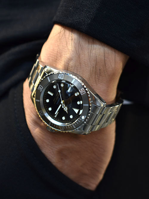 VAGUE WATCH GRY FAD