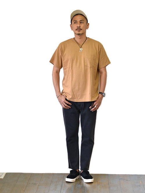 Good on ORGANIC S/S POCKET TEE Brown