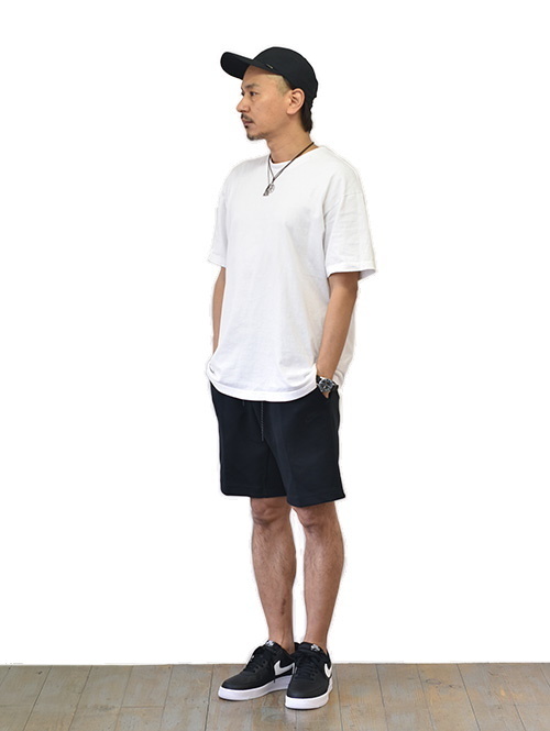 NIKE TECH FLEECE SHORT Black