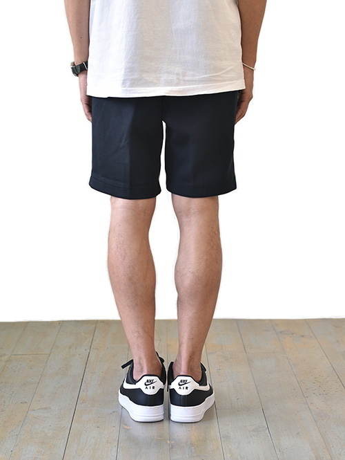 NIKE TECH FLEECE SHORT Black