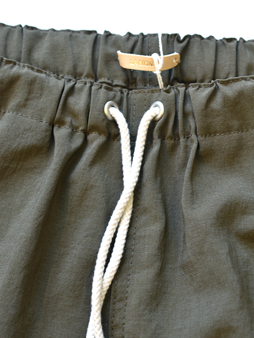 LA MOND SHARI SLIT SHORT - Khaki Brown