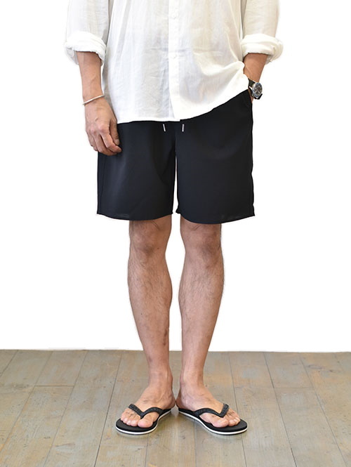 LA MOND SHARI SHORT - Black