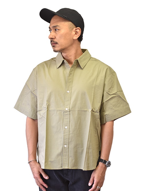 ONYRMRK Oversized Shirt - Light Olive