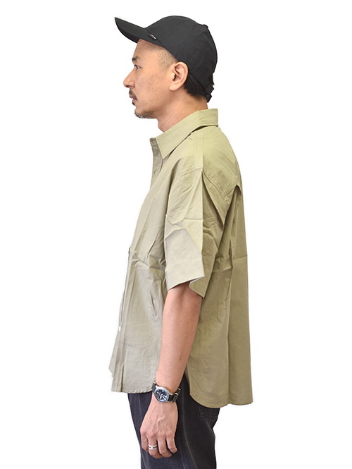 ONYRMRK Oversized Shirt - Light Olive