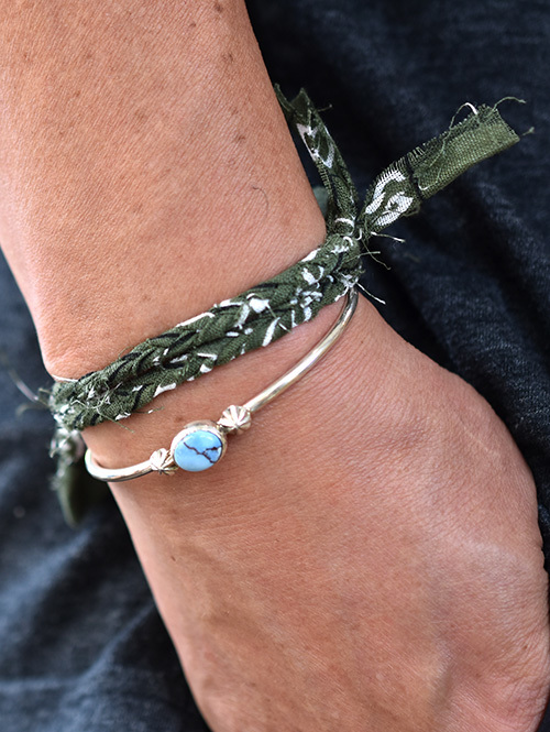 YOSHI Bracelets "Ellipse" BANDANA BRACELET (OLIVE)