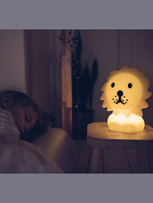 Mr.Maria FIRST LIGHT LION