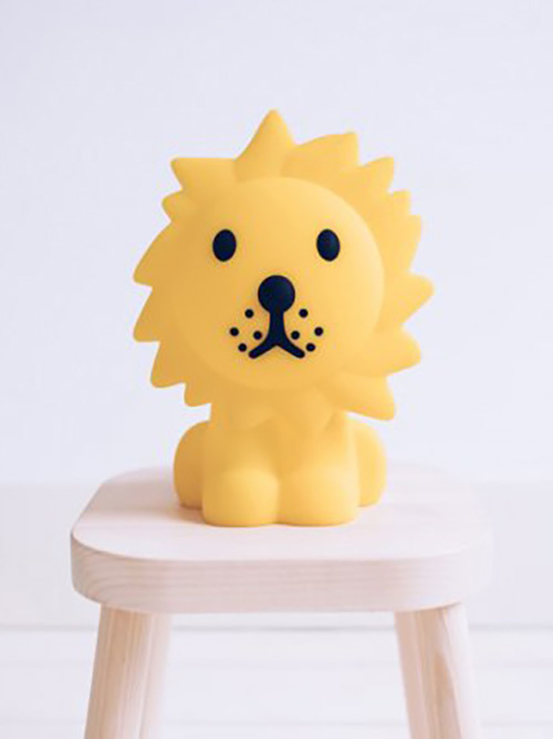 Mr.Maria FIRST LIGHT LION