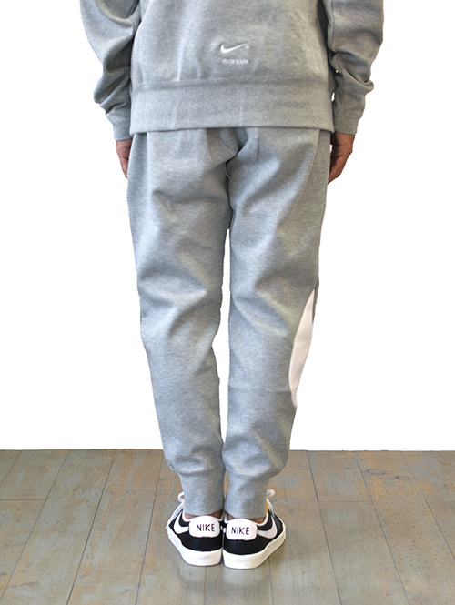 NIKE TECH SWOOSH Fleece Pant ﾃｯｸ ﾌﾘｰｽ ﾊﾟﾝﾂ GREY を通販 | ETOFFE