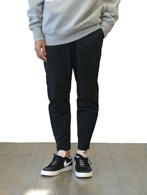NIKE TECH コミューターパンツ (DH4225)