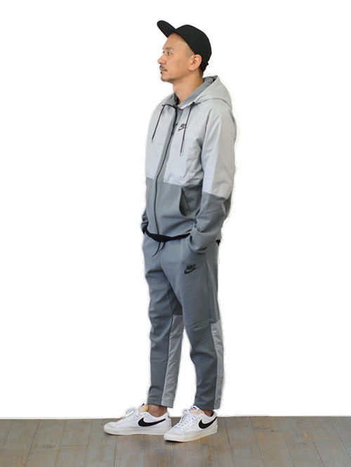 NIKE ウインターフリース ジップアップフーディジャケット Grey (DD4897-077)